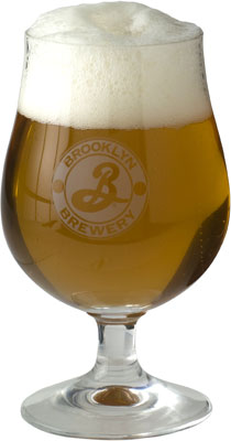 Das Bier Local 1 wird hier als Produktbild gezeigt.