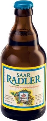 Das Bier SaarRadler wird hier als Produktbild gezeigt.